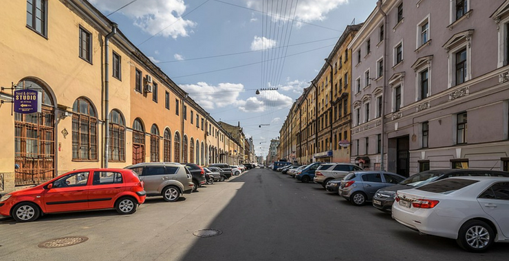 «Балтийский банк» продает здание на Мучном переулке