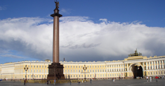 Правительство Петербурга определило «рублевые» объекты